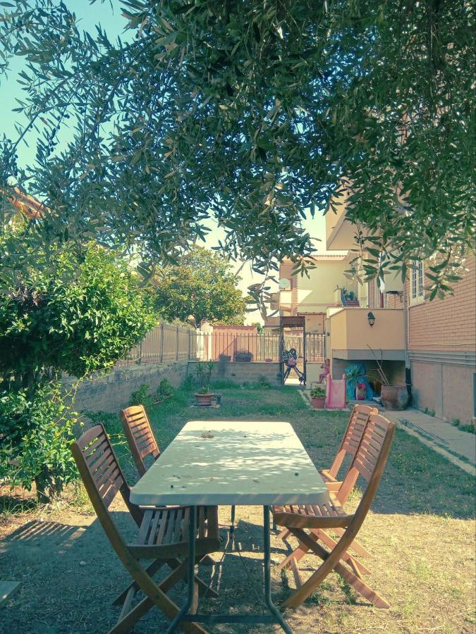 Casa Flora Appartamento Con Giardino ฟิวมิชีโน ภายนอก รูปภาพ